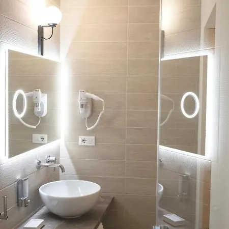 Oda ve Kahvaltı Dome 4*