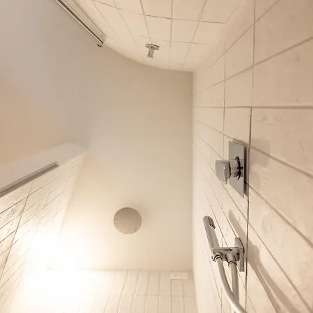 Bed & Breakfast Dome 4*