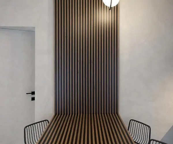 Dome Bed & Breakfast 4*