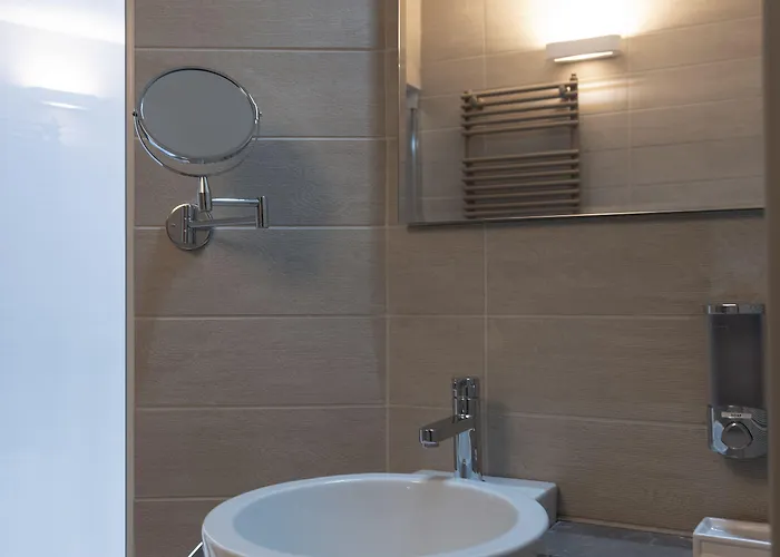 Dome Bed & Breakfast